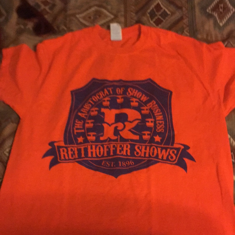 Orange Reithhoffer shows T-Shirt